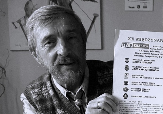 Biografia pisarza i poety Andrzeja Grabowskiego